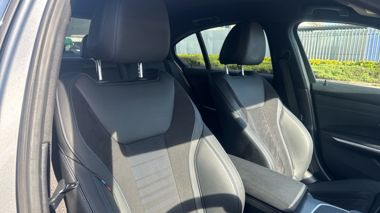 BMW 3 Series 320i M Sport 4dr Step Auto Petrol Saloon